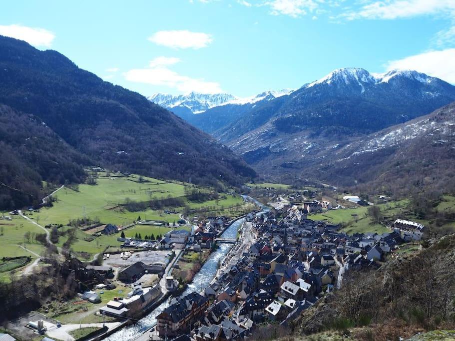 Mcastet, Casita Aranesa En El Valle De Aran Bossòst Eksteriør billede
